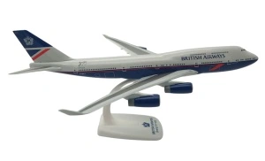 Macheta avion British Airways Landor Boeing B747-400, plastic, 28 cm, scara 1:250 - Img 2