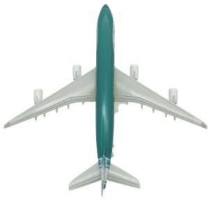 Machetă avion BWIA West Indies Airways Airbus A340, metal, 16 cm, scara 1:400 - Img 4