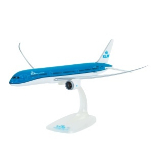 Macheta avion KLM Boeing B787-10, Dreamliner, plastic, 34 cm, scara 1:200