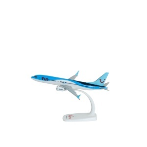 Macheta avion TUI Holland Boeing B737-8 MAX, plastic, 20 cm, scara 1:200 - Img 2