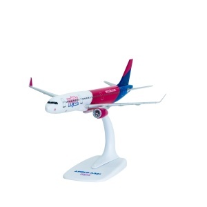 Macheta avion Wizz Air Airbus A321neo, plastic, 22 cm, scara 1:200
