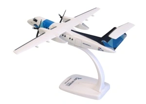 Macheta avion SATA Azores Airlines Bombardier Dash 8-100, plastic, 22 cm, scara 1:100 - Img 3