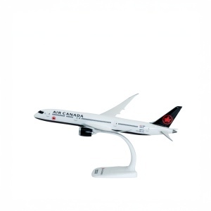 Macheta avion Air Canda Boeing B787-9, plastic, 31,5 cm, scara 1:200 - Img 2