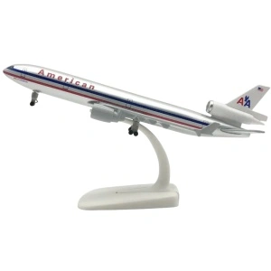 Machetă avion American Airlines MD-11, metal, 20 cm, scara 1:300 - Img 2