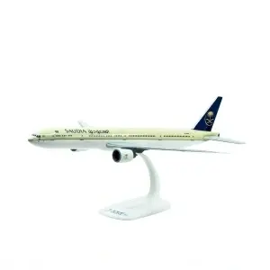Macheta avion Saudia Airlines Boeing B777-300 ER, plastic, 36,5 cm, scara 1:200