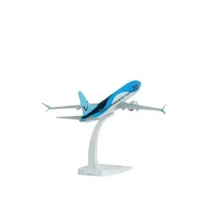 Macheta avion TUI Holland Boeing B737-8 MAX, plastic, 20 cm, scara 1:200 - Img 3