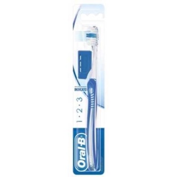 ORAL-B PERIUTA DE DINTI 40 INDICATOR MEDIU