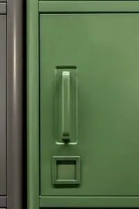 Vopsea poliuretanica premium pentru suprafete metalice