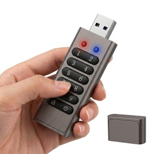 Stick USB cu Tastatura, 64 GB, USB 3.0, Criptare Hardware, Protectie Date cu Parola PIN, Stocare Securizata, Carcasa Metalica din Aliaj de Zinc, Rezistent, Gri