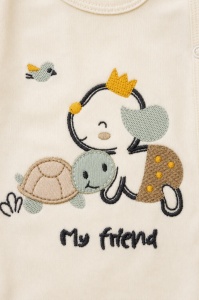 Compleu bebe crem din bumbac cu caciulita si imprimeu my friend pentru baieti - Img 3