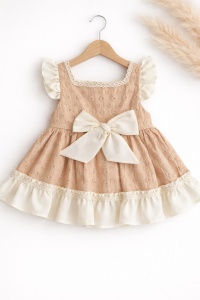 Rochita bebe fetita bej din bumbac cu fundita crem si broderie eleganta - Img 2