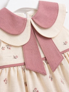 Rochita fetite crem cu imprimeu floral si guler dublu roz elegant - Img 5