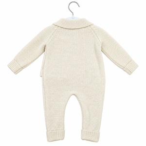 Salopeta bebe din lana naturala crem cu caciula model tricotat cu torsade - Img 4