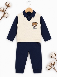 Set bebe baiat 2 piese bumbac cu efect vesta, bluza pantaloni, fotografie de produs pe fundal alb