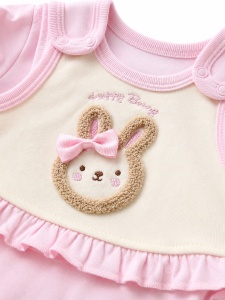 Set bebe fetita 2 piese roz cu salopeta si bluza iepuras din bumbac - Img 3