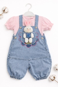 Set bebe fetite salopeta denim cu iepuras si tricou roz, haine bebelusi - Img 2