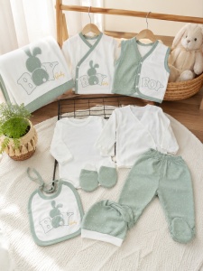 Set nou nascut 10 piese din 100% bumbac verde salvie Boy Baby cu paturica si vesta