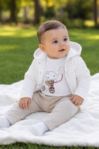 Compleu 3 piese bebelusi crem cu hanorac, bluza elefant si pantaloni