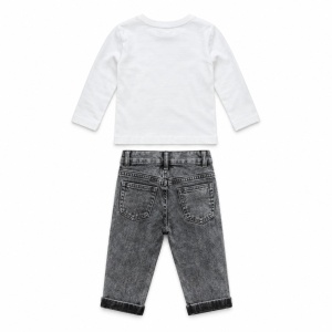 Costum baiat 3 piese bumbac 100% cu hanorac tip camasa in carouri, bluza si blugi gri, fotografie de produs pe fundal alb