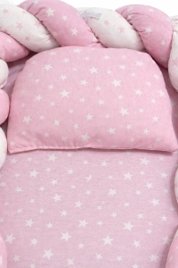 Cuib bebe protector roz cu stelute, baby nest nou nascut, 60x80 cm, prezentare in decor