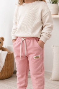 Pantaloni sport premium pentru copii din bumbac roz cu buzunare si snur reglabil - Img 2