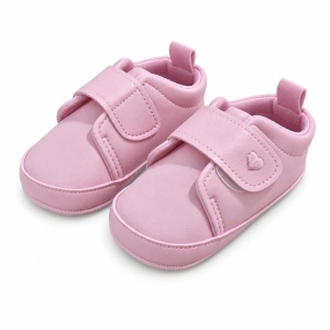 Pantofiori bebe roz din piele ecologica cu arici si inimioara brodata
