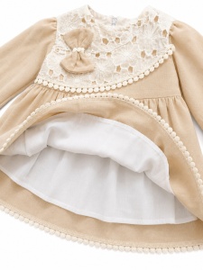 Rochie bebe fetita din muselina bej cu dantela si bentita pentru botez aniversare - Img 3