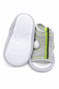 Sandale bebe gri deschis tip sport cu verde neon, usoare si flexibile vara - Img 3