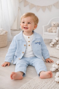 Set baieti 3 piese bluza pantaloni si jacheta albastru deschis