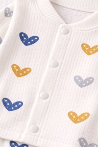 Set bebe bumbac 3 piese alb cu inimioare bluza pantaloni si caciulita nou nascut - Img 2