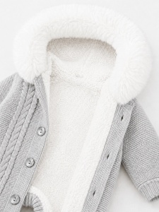 Combinezon bebe unisex gri deschis tricotat, imblanit integral, cu gluga si blanita premium - Img 4