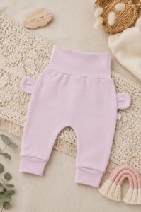 Pantaloni bebe roz din bumbac cu ursuleti, inimioare si urechi decorative - Img 2
