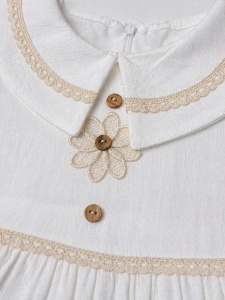 Rochita fetite alba eleganta cu broderie florala si guler decorativ - Img 5