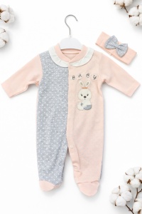Salopeta bebe fete roz gri baby iepuras cu bentita bumbac, fotografie de produs pe fundal alb