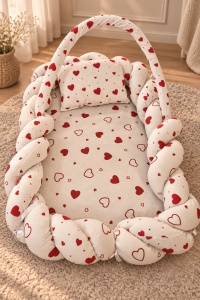 Baby nest impletit 60x80 cm cu baldachin si pernuta, model Inimioare pentru nou nascuti - Img 4
