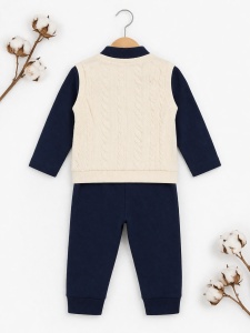 Set bebe baiat 2 piese bumbac cu efect vesta, bluza pantaloni, fotografie de produs pe fundal alb