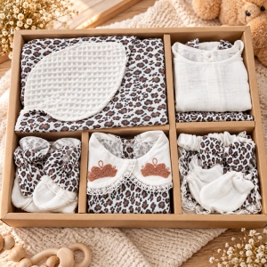 Set bebe fetita din muselina 10 piese, alb cu animal print, Little Princess - Img 2