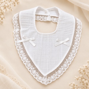Set elegant fetita din muselina 3 piese cu salopeta dantelata, bavetica si bentita - Img 6