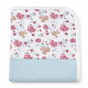 Set nou nascut fetita 10 piese din bumbac, bleu cu imprimeu floral si veverite - Img 5