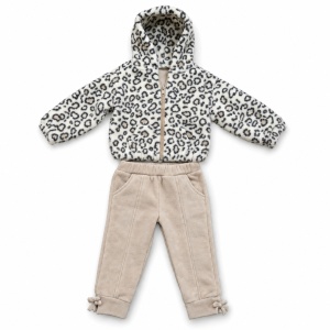 Compleu fetita 3 piese bumbac bej cu geaca pufoasa animal print, fotografie de produs pe fundal alb