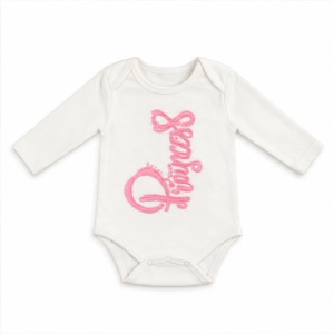 Compleu bebe fetita roz cu jacheta, bluza cu fluture si pantaloni, fotografie de produs pe fundal alb