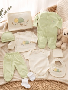 Set nou-nascut 10 piese Testoasa Verde, 100% bumbac, hainute bebe pentru maternitate
