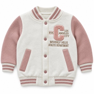 Trening vatuit fetita 2 piese roz pudrat si crem cu jacheta varsity si pantaloni, fotografie de produs pe fundal alb