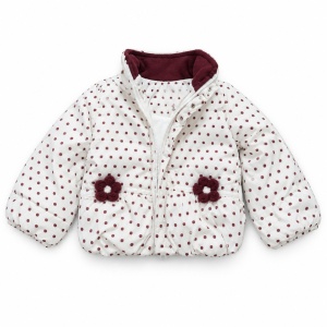 Costum bebe 3 piese bordo cu geaca groasa matlasata, bluza si pantaloni, fotografie de produs pe fundal alb