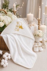 Prosop bebe cu gluga, 75x80 cm, 100% bumbac, broderie ingeras, alb ivoire