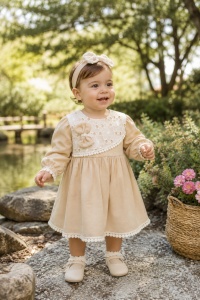 Rochie bebe fetita din muselina bej cu dantela si bentita pentru botez aniversare