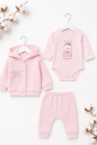 Compleu bebe fetite 3 piese roz cu hanorac body iepuras si pantaloni din bumbac, fotografie de produs pe fundal alb