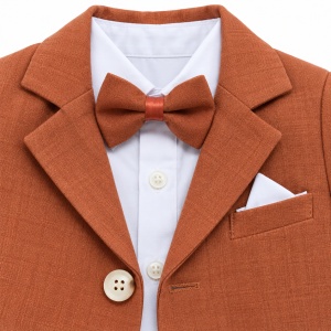 Costum bebe baiat caramiziu 3 piese cu sacou camasa si pantaloni pentru ceremonie, prezentare in decor