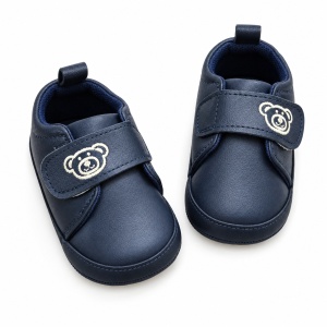 Pantofi bebe bleumarin din piele ecologica cu arici si ursulet brodat