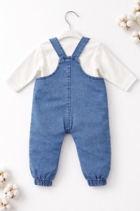 Salopeta bebe denim cu bluza bumbac set 2 piese cu imprimeu colorat casual, fotografie de produs pe fundal alb